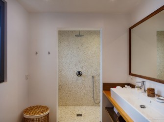 What Else - Photo 11
